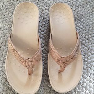 Vionic Cork Gold High Tide Platform Sandal Size 10